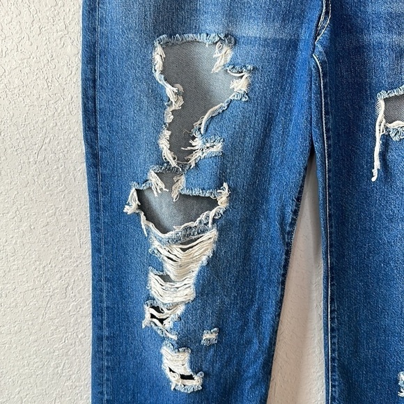 Pilcro The Joey High Rise Straight Leg Distressed Jeans Size 30 - Picture 4 of 16
